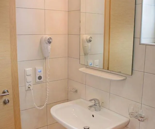 Bella Monte-3 By Interhome Apartamento Pettneu am Arlberg